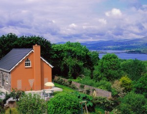 Fuchsia Cottage2