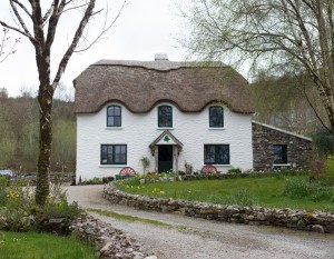 Lissyclearig Thatched Cottage